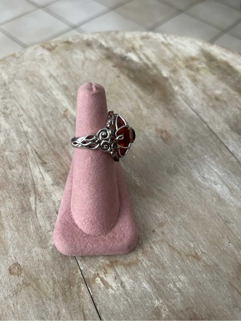Amber ring - Picture 2 of 5